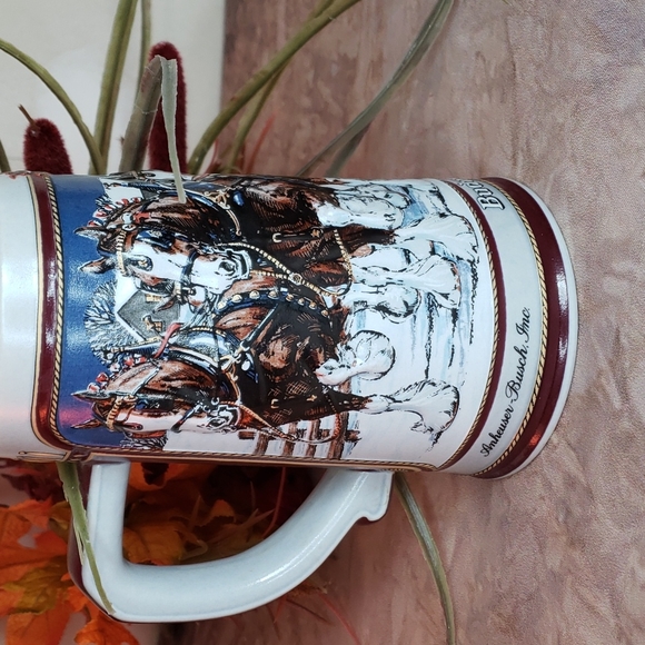 Budweiser Other - '89 Collectors Series handcrafted Anheuser-Busch Inc Clydesdale Special Addition